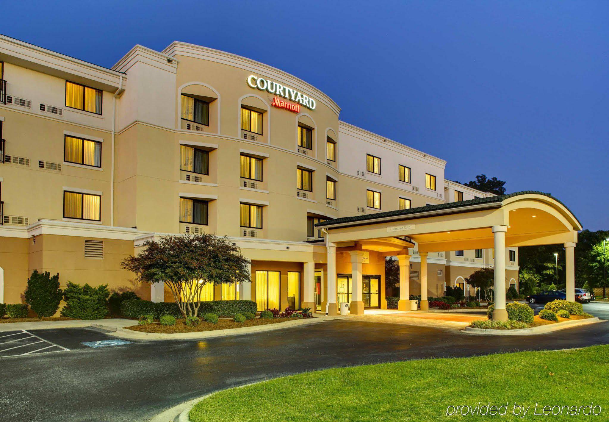 Hotel Courtyard Highpoint Zewnętrze zdjęcie